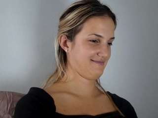 laraedonnel live webcam show