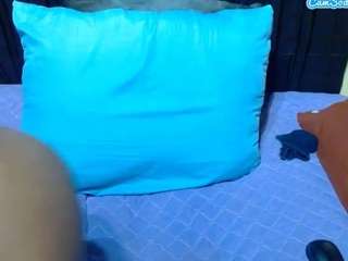 ObedientBlackBabe live webcam show
