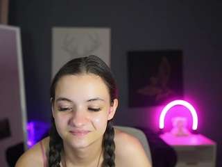 zoenica cam