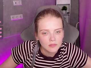 alisa-allisonn