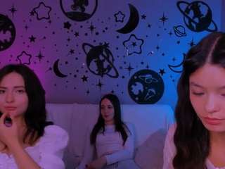anneta-moon1