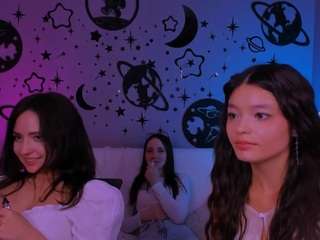 anneta-moon1