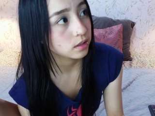 leah-brm live webcam show