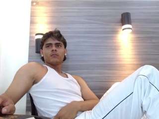 lelehott01