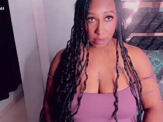 LuxNyx live webcam show