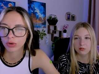 astra-boom live webcam show