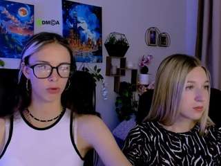 astra-boom live webcam show