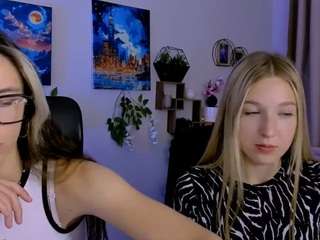 astra-boom live webcam show