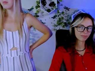 astra-boom live webcam show