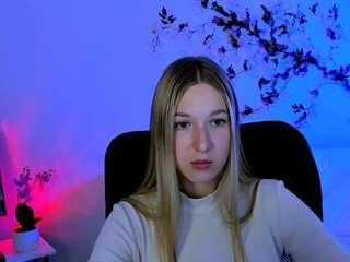 astra-boom live webcam show