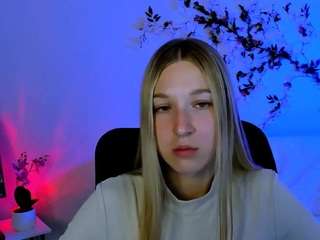 astra-boom live webcam show