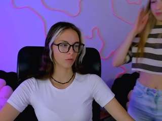 astra-boom live webcam show