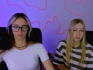 astra-boom live webcam show