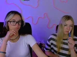 astra-boom live webcam show