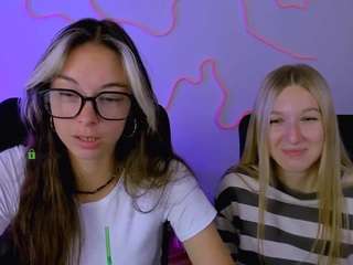 astra-boom live webcam show