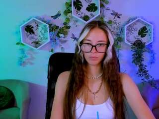 astra-boom live webcam show