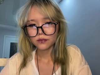 devorakolwyck live webcam show