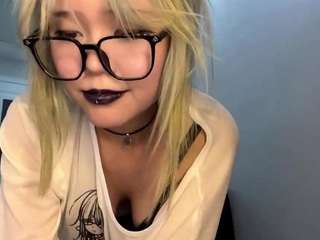 devorakolwyck live webcam show