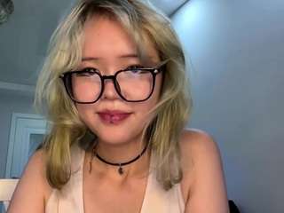 devorakolwyck live webcam show