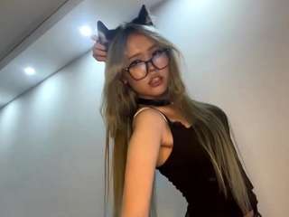 DevoraKolwyck live webcam show