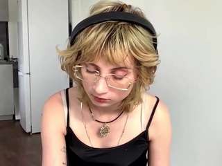lyndseyranck's live room