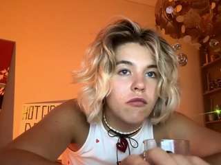 marlinewinley live webcam show