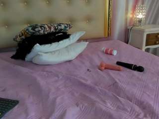 scarletdoll