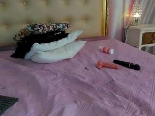 scarletdoll