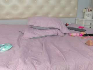 scarletdoll