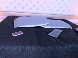 scarletdoll's live room
