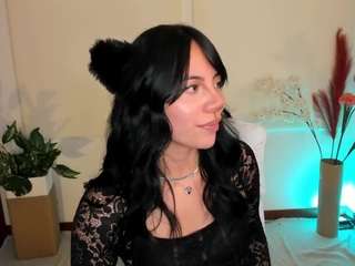 silvanna-more Live Webcam on CamSoda