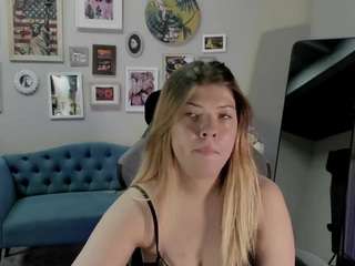 stefaniasweet live webcam show