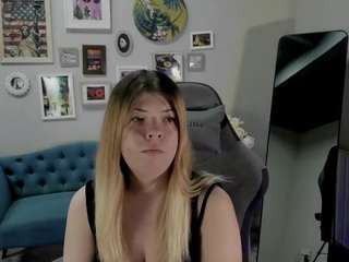 stefaniasweet live webcam show