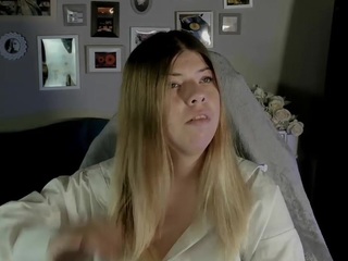 stefaniasweet live webcam show