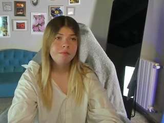 stefaniasweet live webcam show