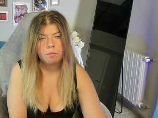 Stefaniasweet live webcam show