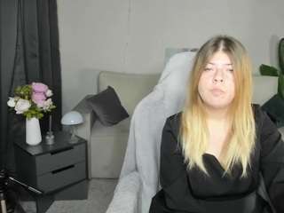 Stefaniasweet live webcam show