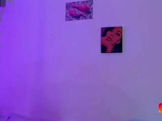alaiasweetxxx live webcam show