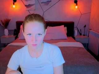 Charlotte-Smity live webcam show