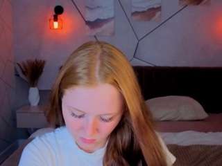 Charlotte-smity's cam show statistics and live stream
