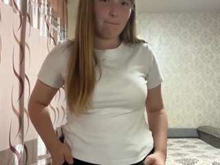 kieshasamperi Live Webcam on CamSoda