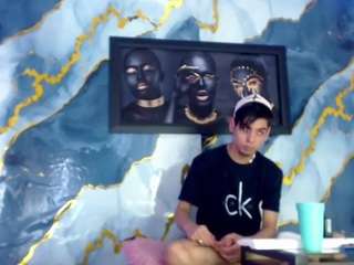 luxecouple live webcam show
