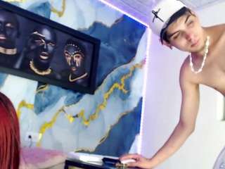 LuxeCouple live webcam show