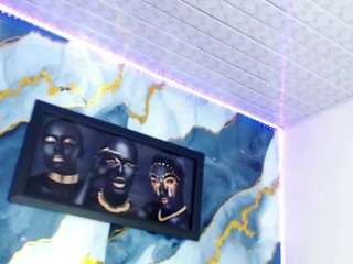 LuxeCouple live cam