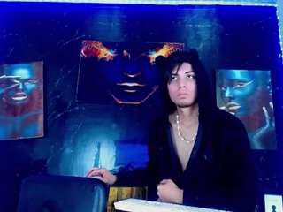 LuxeCouple live webcam show