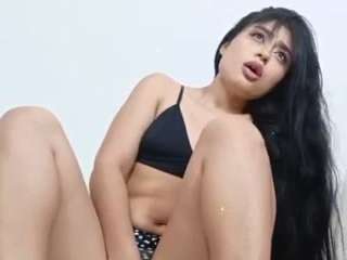 Pia-duran's cam show statistics and live stream