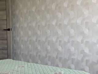 PinkieYasuda live webcam show