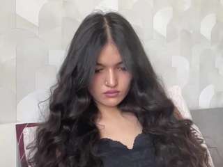 pinkieyasuda