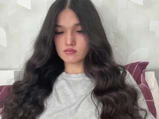 pinkieyasuda