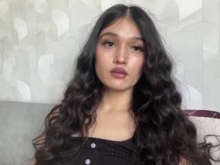 PinkieYasuda live cam preview